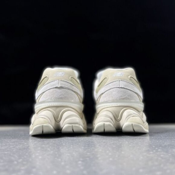 9060 Series New Balance Cream & Grey Sneakers - Picture 5 of 6